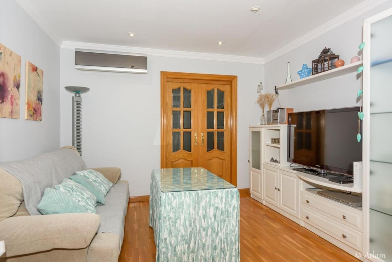 Precioso Apartamento En Malaga Al Lado De La Playa Luaran gambar